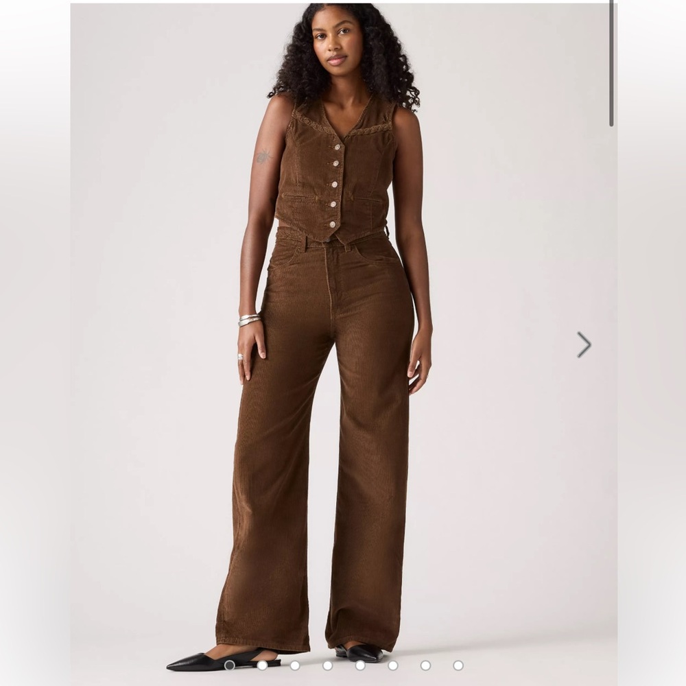 🤎 NWT Levi's Brown Flare Wide Leg Women's Jeans ✨